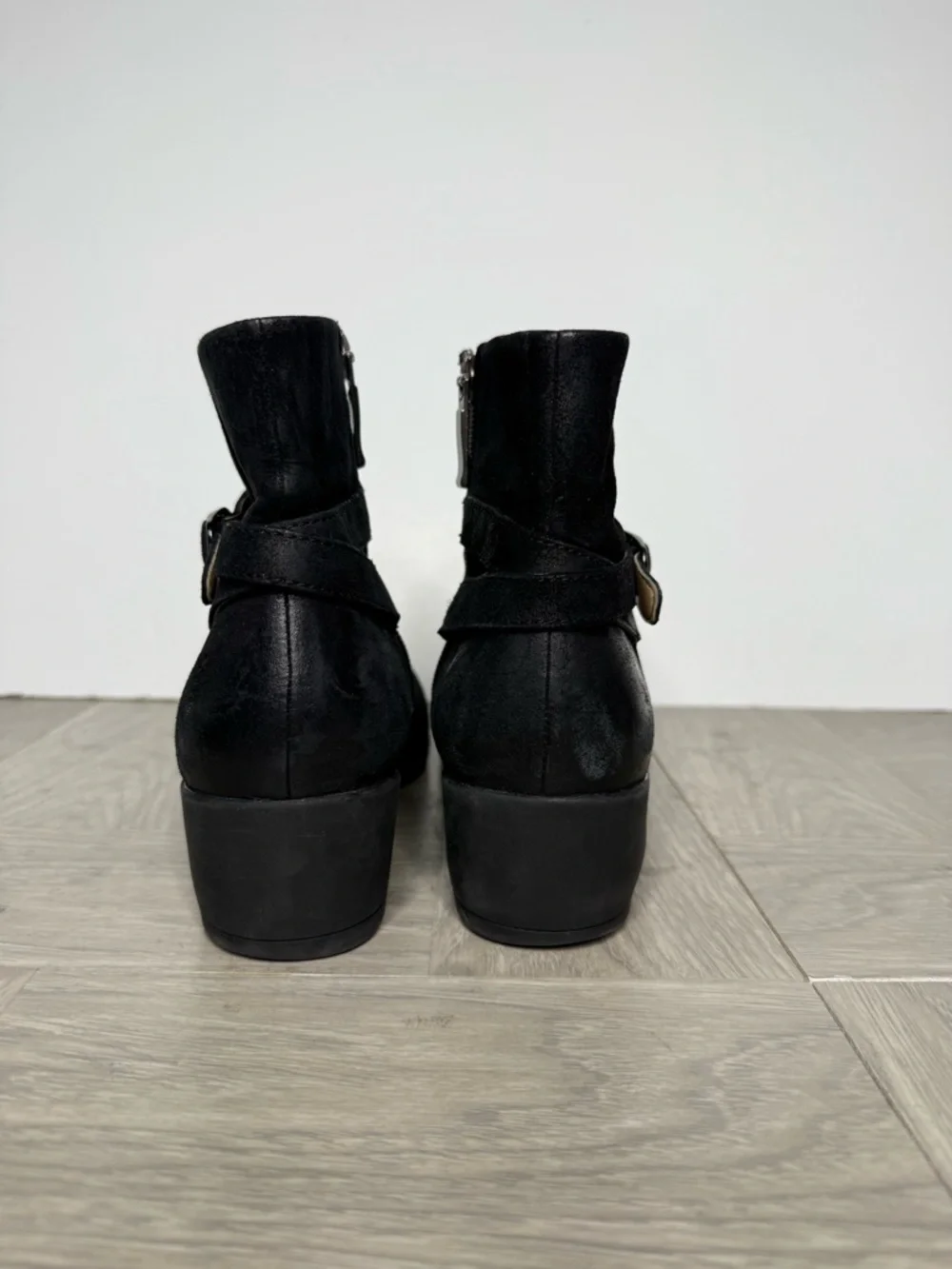 Dansko Cagney Black Bootie 39